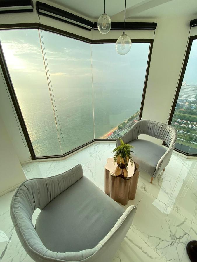 Aeras Jomtien By Cherry Praia de Jomtien Exterior foto