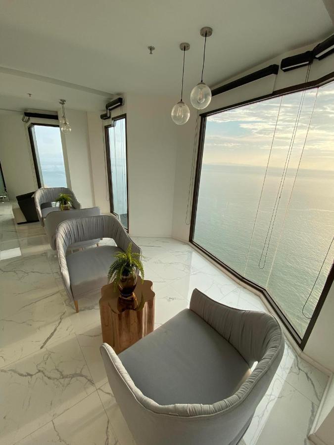 Aeras Jomtien By Cherry Praia de Jomtien Exterior foto