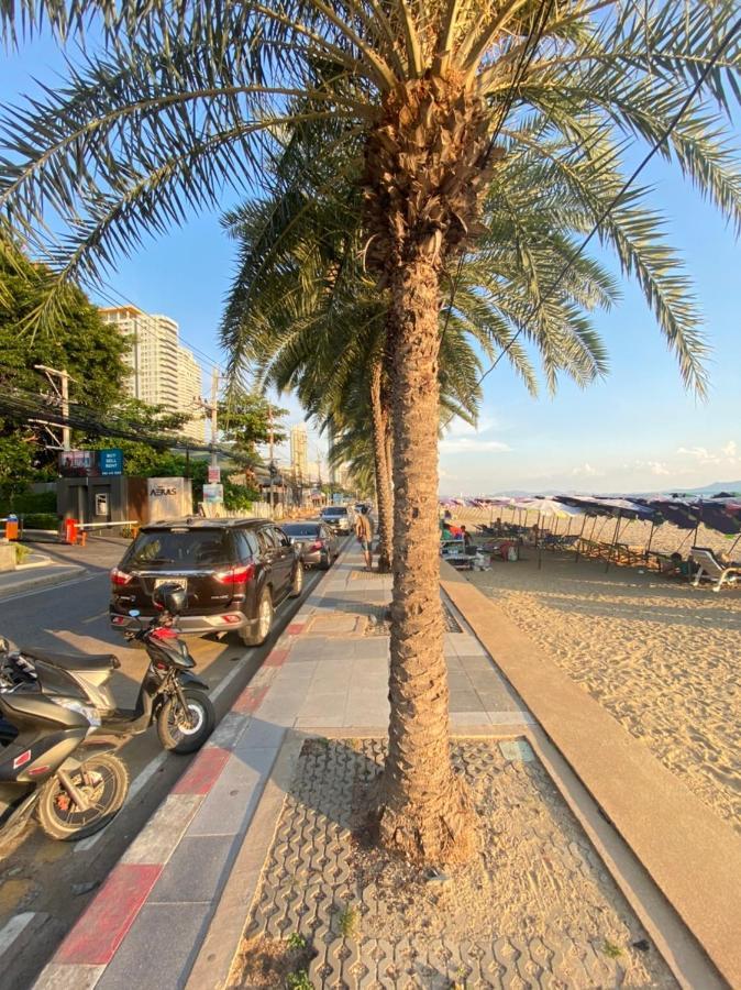 Aeras Jomtien By Cherry Praia de Jomtien Exterior foto
