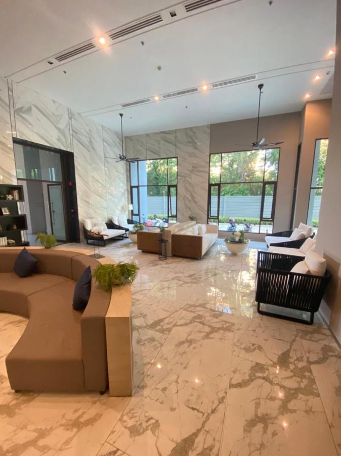 Aeras Jomtien By Cherry Praia de Jomtien Exterior foto
